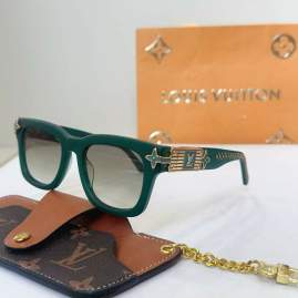 Picture of Louis Vuitton Sunglasses _SKUfw75013631fw